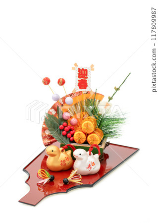 Year of the Snake: New Year's materials: Gold and silver Fukuju snake and hagoita decorations Year of the Snake: New Year's materials: Gold and silver Fukuju snake and hagoita decorations 117809987