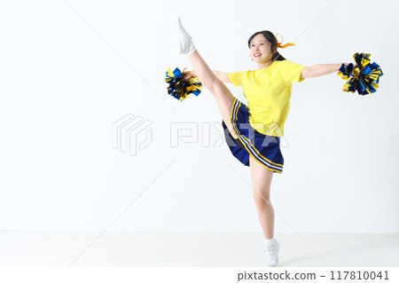啦啦隊長做高踢 啦啦隊長做高踢 117810041