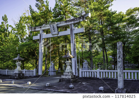 Torii gate of Hisada Shrine, Kagamino Town, Okayama Prefecture Torii gate of Hisada Shrine, Kagamino Town, Okayama Prefecture 117814025