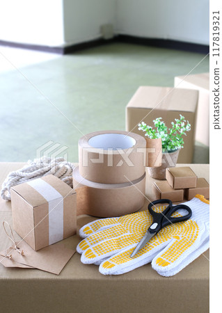 Image of tools for preparing for moving Image of tools for preparing for moving 117819321