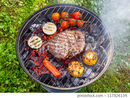 beef steak and vegetables 117826139