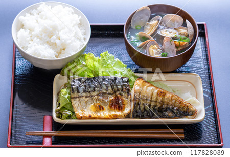 Japanese food 117828089