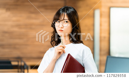 business woman thinking business woman thinking 117829358