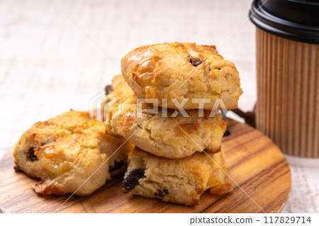 Rum raisin and cheese scones 117829714