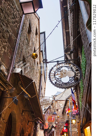 法國聖米歇爾山進場 117829812