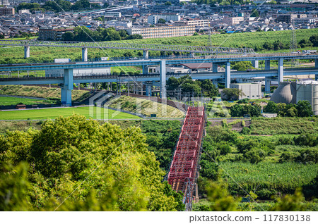 京都府八幡市京阪電車京地繞道男山展望台眺望 京都府八幡市京阪電車京地繞道男山展望台眺望 117830138