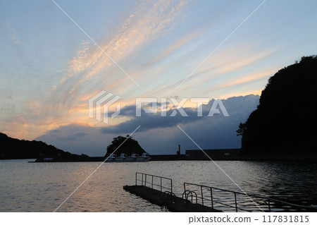 美麗的海灘日落 117831815