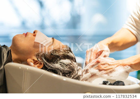 female, females, woman 117832534