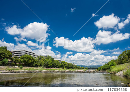 Kyoto Kamogawa River summer scenery Kyoto Kamogawa River summer scenery 117834868