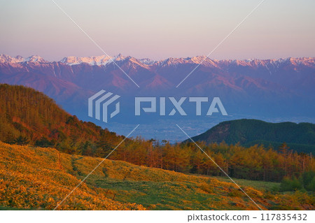 The view of the Northern Alps from Utsukushigahara 117835432
