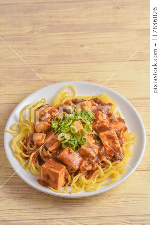 麻婆豆腐炒麵 麻婆豆腐炒麵 117836026