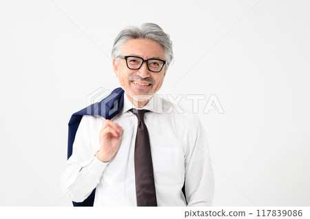 穿夾克的商人 穿夾克的商人 117839086