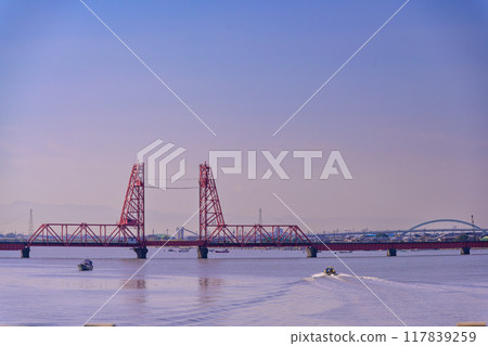 A lift bridge bathed in the morning sun - Chikugo River Lift Bridge, Morotomi, Saga City "The border between Saga and Fukuoka prefectures" A lift bridge bathed in the morning sun - Chikugo River Lift Bridge, Morotomi, Saga City "The border between Saga and Fukuoka prefectures" 117839259