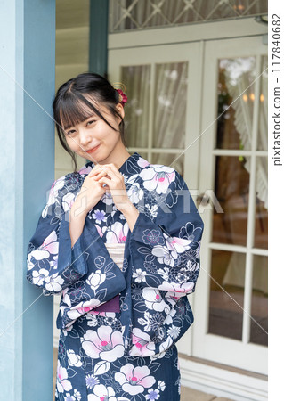 倉敷常春藤浴衣的美麗女孩 倉敷常春藤浴衣的美麗女孩 117840682
