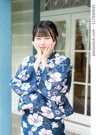 倉敷常春藤浴衣的美麗女孩 倉敷常春藤浴衣的美麗女孩 117840685