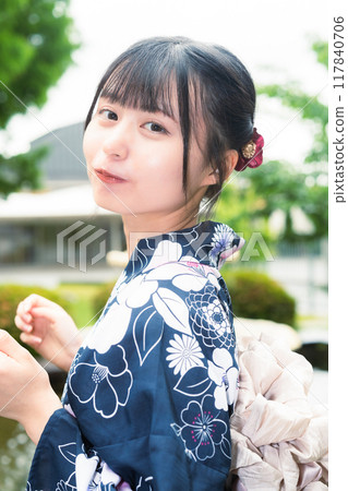 倉敷常春藤浴衣的美麗女孩 倉敷常春藤浴衣的美麗女孩 117840706
