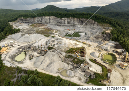 Limestone quarry at industrial open-pit mining site In North Carolina Appalachians, USA Limestone quarry at industrial open-pit mining site In North Carolina Appalachians, USA 117846670