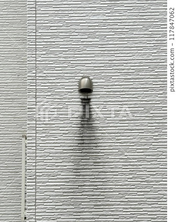 Dirty exterior wall with dripping water Dirty exterior wall with dripping water 117847062