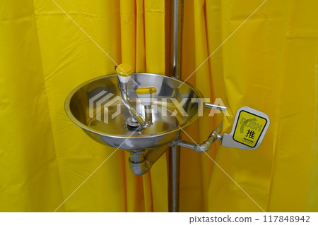 緊急沖淋裝置 117848942