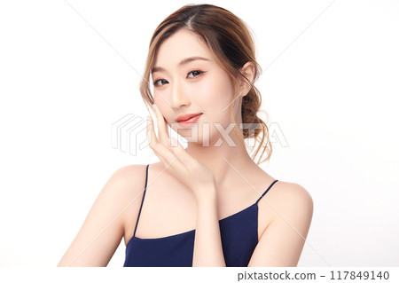 Beautiful young asian woman with clean fresh skin on white background, Face care, Facial treatment, Cosmetology, beauty and spa, Asian women portrait. 117849140