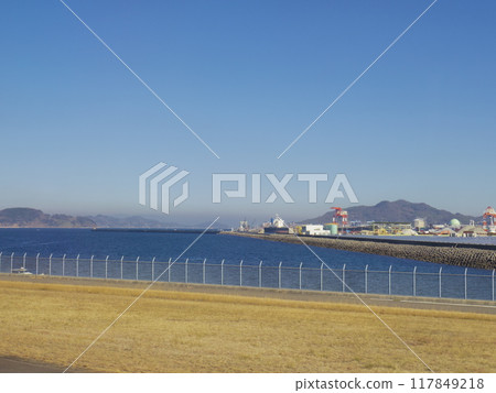 從松山機場看到的玖名列島(愛媛郡松山市) 從松山機場看到的玖名列島(愛媛郡松山市) 117849218