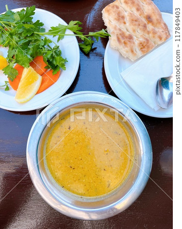 Turkish food 117849403