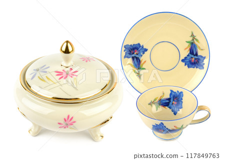 Vintage porcelain tableware Vintage porcelain tableware 117849763