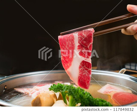 Shabu-shabu that looks delicious Shabu-shabu that looks delicious 117849832