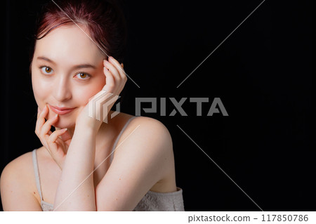 馬尾辮的女人 117850786