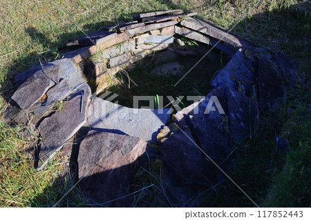 橫岡古墳公園地下板石室墓 117852443