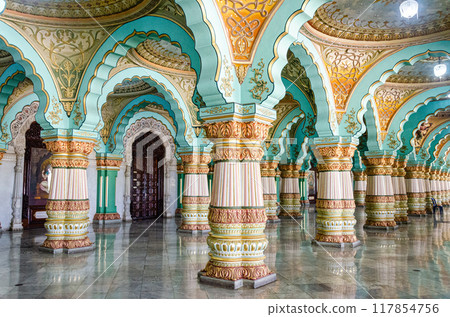 Magnificent view of the interior of Mysore Palace 117854756