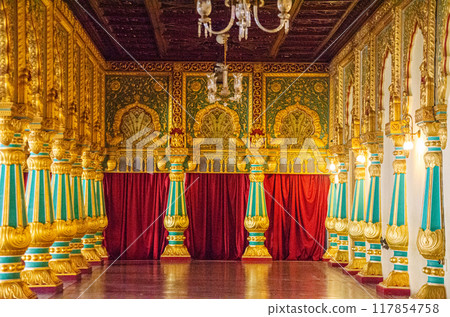 Magnificent view of the interior of Mysore Palace 117854758