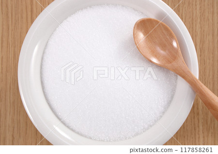 白盤中的砂糖 117858261