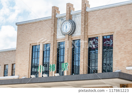 Otaru City, Hokkaido, Hokkaido in summer, the gateway to the popular tourist destination Otaru, JR Otaru Station Otaru City, Hokkaido, Hokkaido in summer, the gateway to the popular tourist destination Otaru, JR Otaru Station 117861223