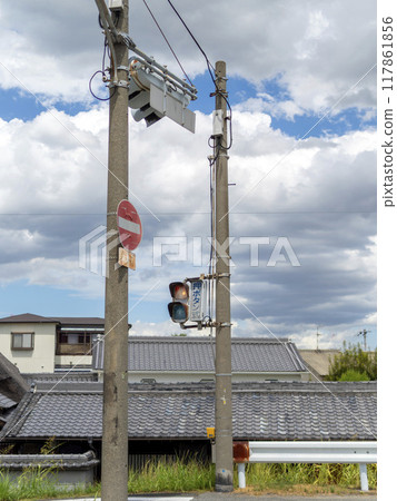 昭和時代製造的舊行人交通燈 昭和時代製造的舊行人交通燈 117861856