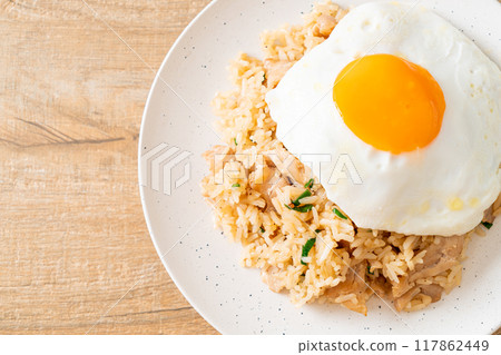 fried rice with pork and fried egg in Japanese style 117862449