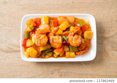Stir-fried sweet and sour with fried shrimp 117862469