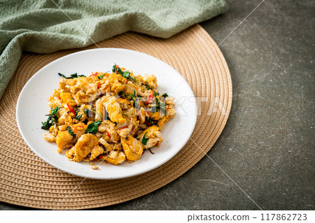 stir-fried egg with Thai basil and chilli stir-fried egg with Thai basil and chilli 117862723