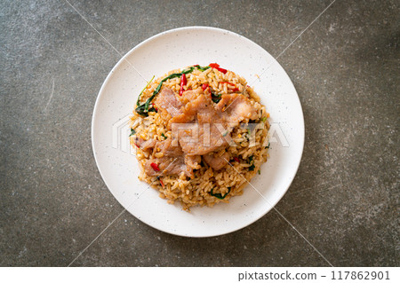 fried rice with Thai basil and pork 117862901