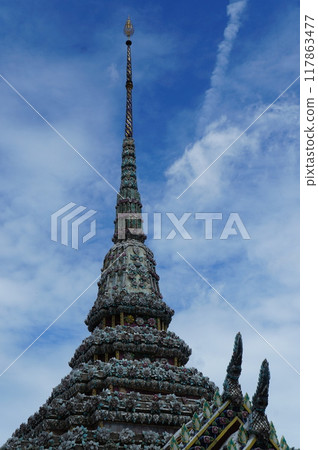 玉佛寺（Wat Phra Kaew），一座金色的寺廟 117863477