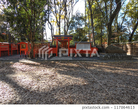 Kamo Mioya Shrine (Shimogamo Shrine) Zatsutasha Shrine Kamo Mioya Shrine (Shimogamo Shrine) Zatsutasha Shrine 117864613