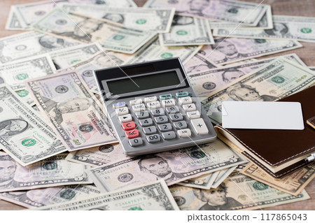 Foreign currency transaction image (US dollar) Foreign currency transaction image (US dollar) 117865043