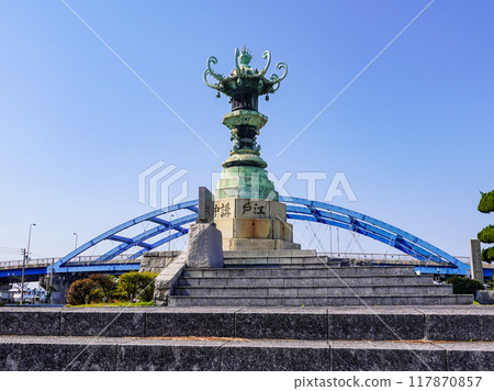 The Tasuke lantern, also known as the Edo kochu lantern, donated for the Konpira pilgrimage (Marugame City, Kagawa Prefecture) 117870857