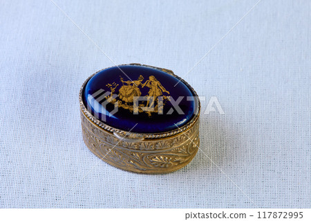 Antique jewelry box Antique jewelry box 117872995