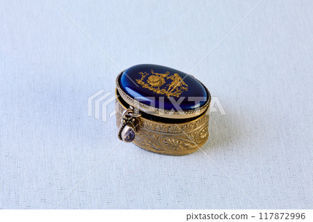 Antique jewelry box Antique jewelry box 117872996
