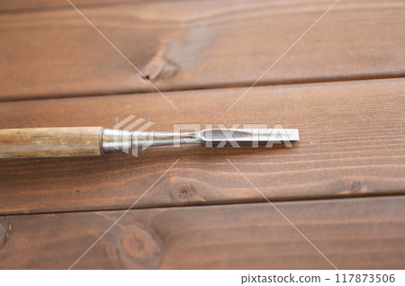 A well-used 2-minute driving chisel 117873506