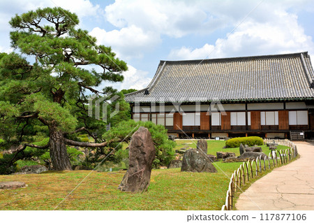 日本百城、二條城二之丸庭園 日本百城、二條城二之丸庭園 117877106
