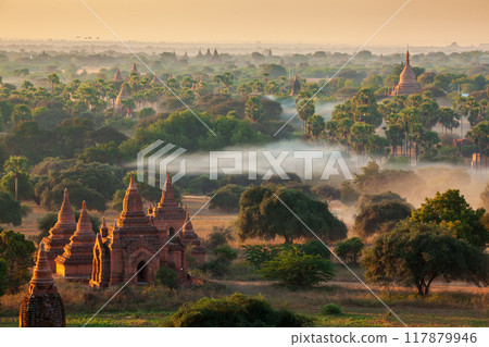 The Temples of bagan at sunrise, Bagan, Myanmar 117879946