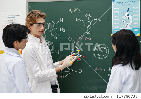 Teaching Chemistry in Modern Science Classroom Teaching Chemistry in Modern Science Classroom 117880735