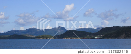 Mountains covered by forests on the way from Stavanger to the Lysefjord. 117882546